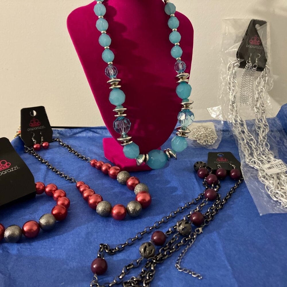 New Paparazzi 6 piece Jewelry Collection